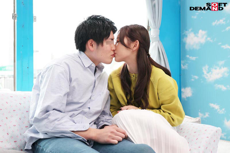 女性のためのやさしいアダルト動画サイト〜「童貞くんのオナニーのお手伝いしてくれませんか…」街中で声をかけた母性溢れる優しい巨乳女子大生が童貞くんを赤面筆おろし！〜